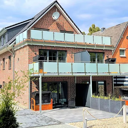 Апартаменты Haus Aaron Fehlingstrasse, 223 Любек